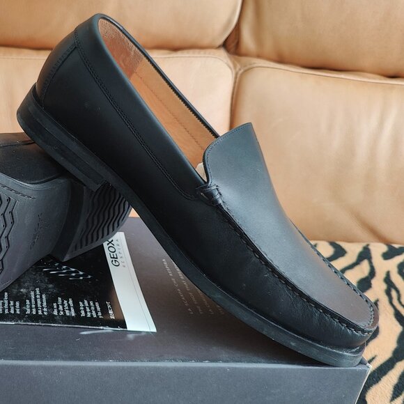 Geox- Brand New Slip On Leather Shoes made in Italy - Picture 2 of 4